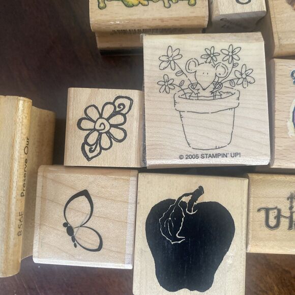 Lot of 15 Wood Mounted Rubber Stamps Holiday School + 30 Outline Alphabet Stamps - Picture 5 of 8